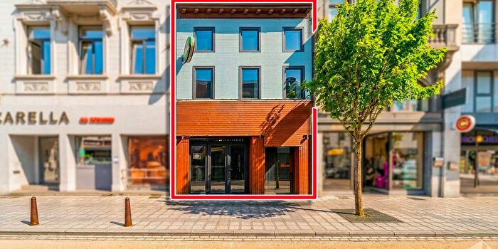 Rue Sylvain Guyaux, La Louvière - Maison 2 pièces à vendre