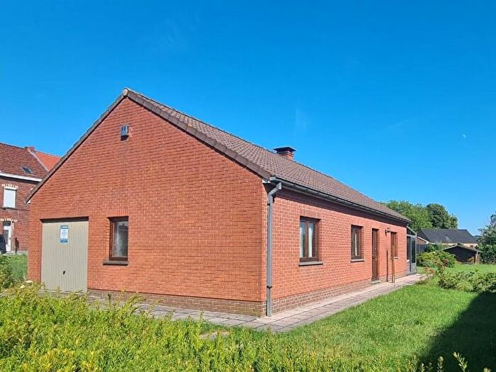 Rue des Croix du Feu, BraineleComte : Maison 2 pièces à vendre