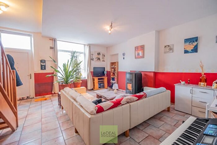 Place de Chantraine, Charleroi - Maison 2 pièces à vendre