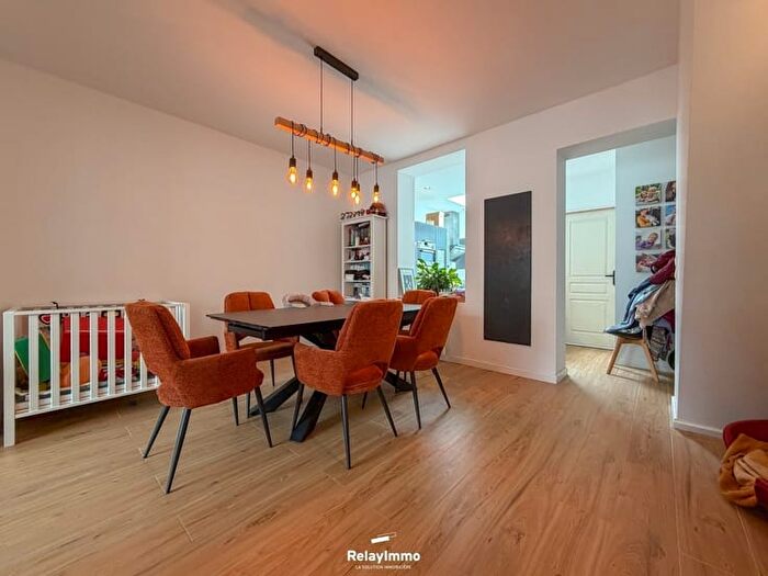 Maison 5 pièces à Rue des Longs Trieux, LEERSNORD, à vendre