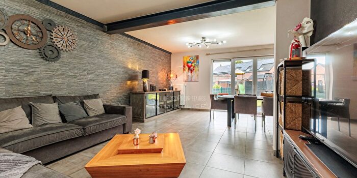 Maison 3 pièces à vendre à LeersEtFosteau, Henegouwen