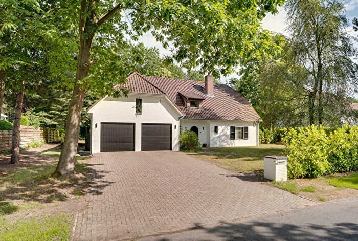 Münchenlaan, Mol : Maison 4 pièces à vendre