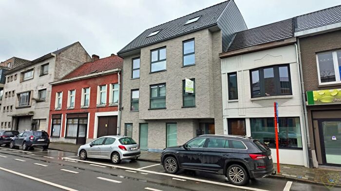 Molenstraat, Eeklo - Appartement 10 pièces à louer