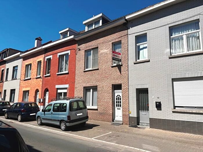 Oudstrijdersstraat, SintPietersLeeuw - Maison 3 pièces à vendre