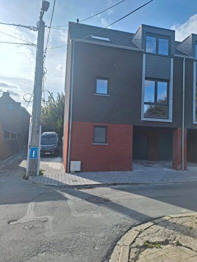 Maison 7 pièces à vendre à RUE DU GOUFFRE, Thieu