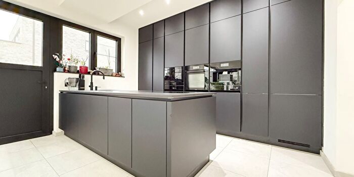 Maison 3 pièces à Burchtstraat, Genk, à vendre