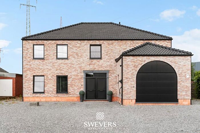 Maison 1 pièce à Tervantstraat, Beringen, à vendre
