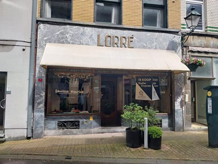 Stationsstraat, Wetteren : Maison 4 pièces à vendre