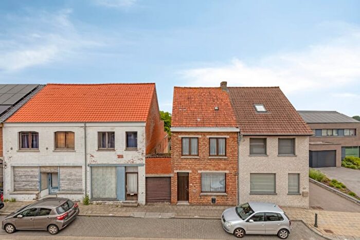 Maison 3 pièces à vendre à Snellegemsestraat, Zedelgem