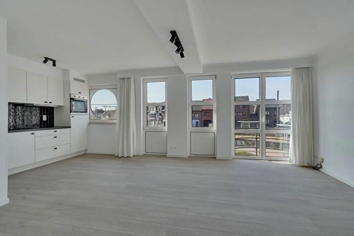 ZEEPSTRAAT, BilzenHoeselt : Appartement 2 pièces à vendre