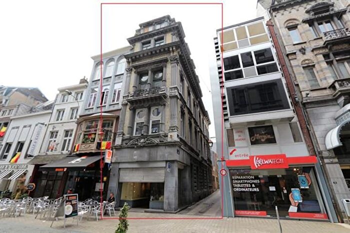 Maison 10 pièces à Rue Pont d'Avroy, Liège, à vendre