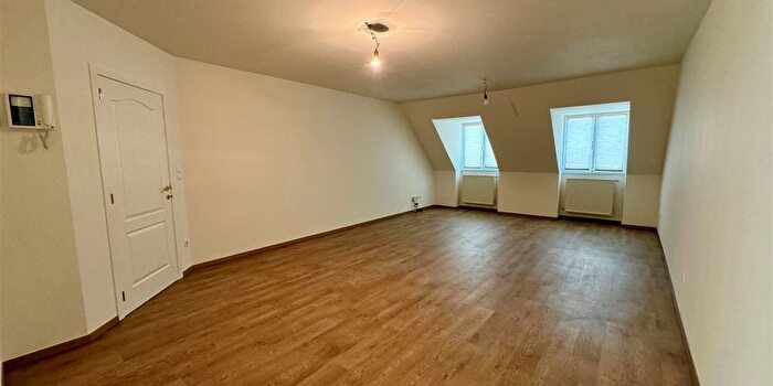 Appartement 2 pièces à louer à Heppersteenweg B, Maaseik