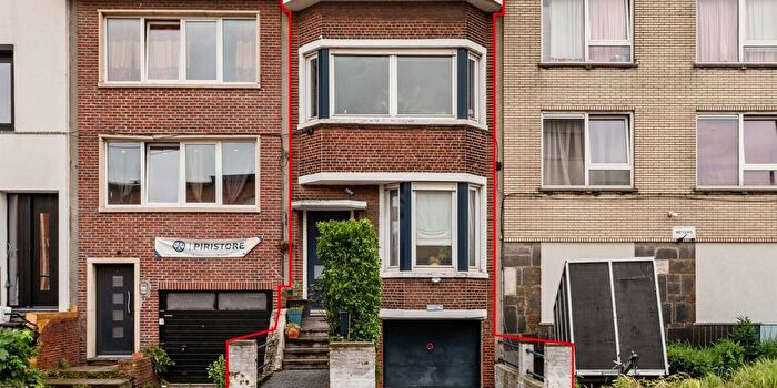 Meyersstraat, Deurne : Maison 2 pièces à vendre