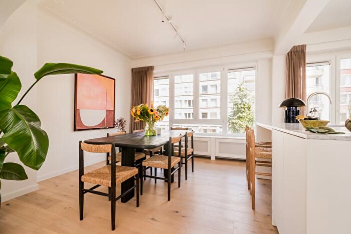 Appartement 2 pièces à Camille Huysmanslaan a, Antwerpen, à vendre
