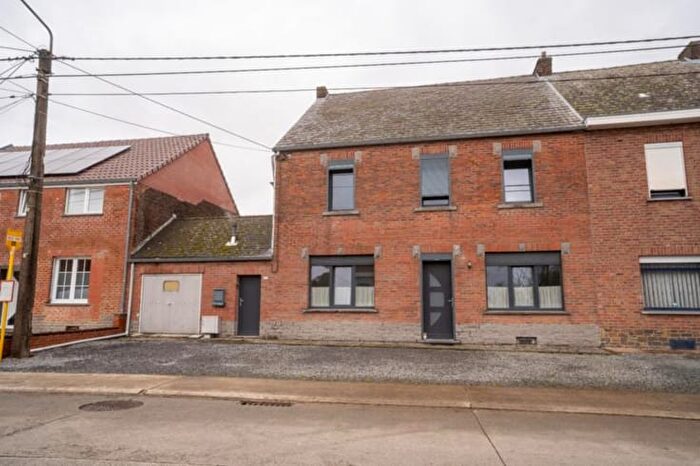 Rue de la Centenaire, Erbaut : Maison 3 pièces à vendre