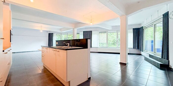 Romain Steppestraat B, SintAmands - Appartement 2 pièces à louer