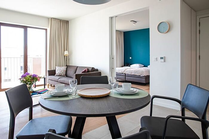 Oscar Delghuststraat, Ronse - Appartement 4 pièces à louer