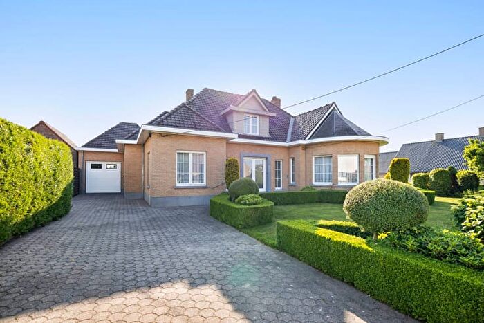 Dadizeelsestraat, Moorslede : Maison 3 pièces à vendre