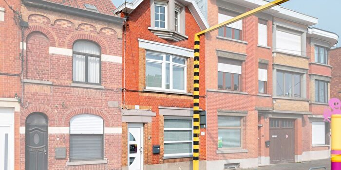 Maison 4 pièces à Guido Gezellelaan, Menen, à vendre