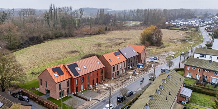 Maison 3 pièces à vendre à Waremme, Luik