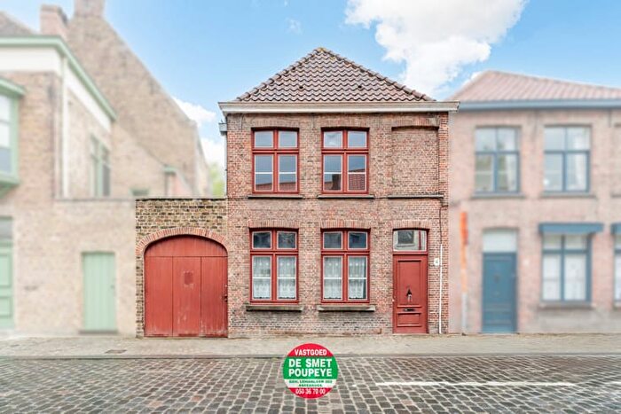 Arsenaalstraat, Brugge : Maison 2 pièces à vendre