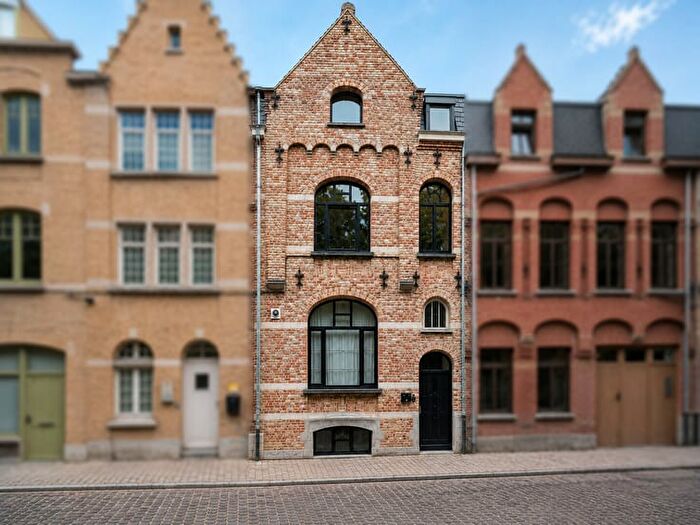 Maison 4 pièces à Veemarkt, Ieper, à vendre