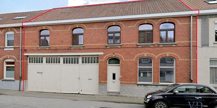 Maison 5 pièces à vendre - Stationsstraat, Zingem