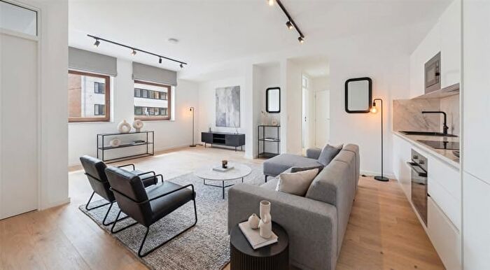 Appartement 2 pièces à Rue des Masuis Jambois, JAMBES, à vendre