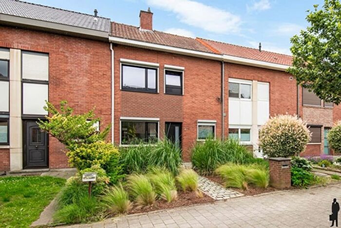 Maison 3 pièces à Vorstenhuislaan, Antwerpen, à vendre