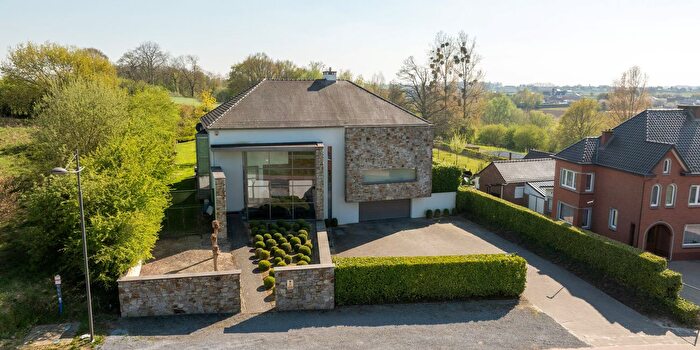 Maison 4 pièces à Maastrichterstraat, Bilzen, à vendre