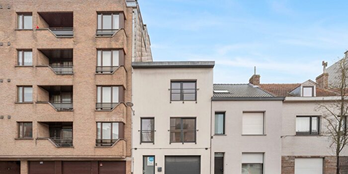 Eendrachtstraat, Oostende : Maison 3 pièces à vendre