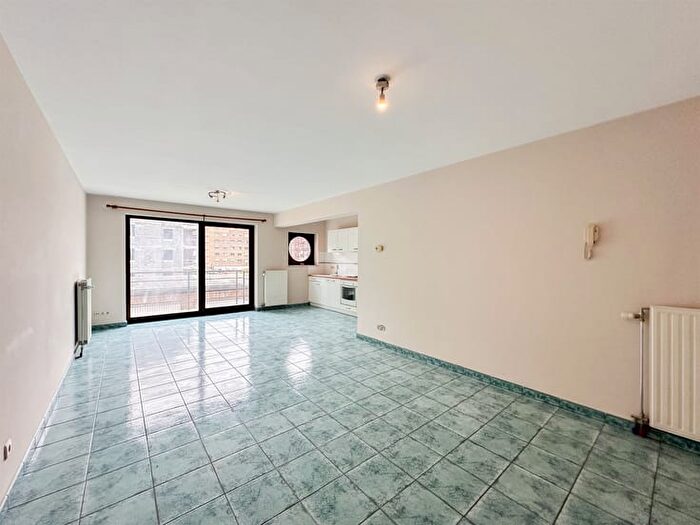 Rue de Longtain, La Louvière : Appartement 2 pièces à louer