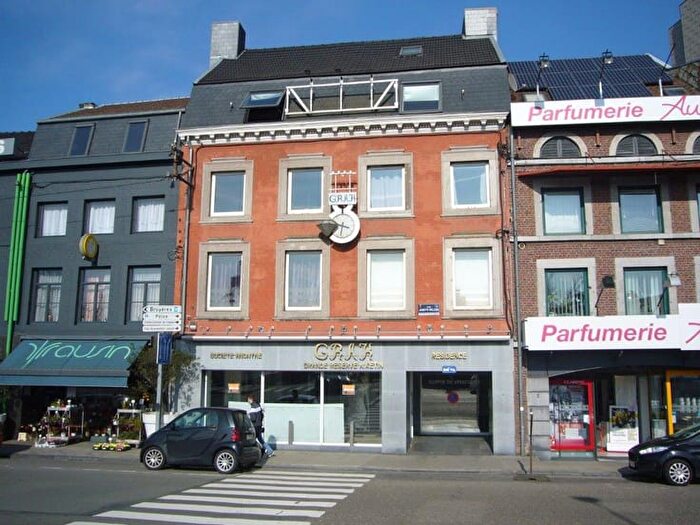 Place Joseph Willem, O : Appartement 1 pièce à louer