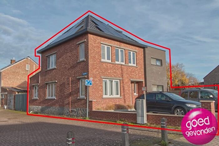 Maison 4 pièces à vendre à Kruissteenweg, TongerenBorgloon