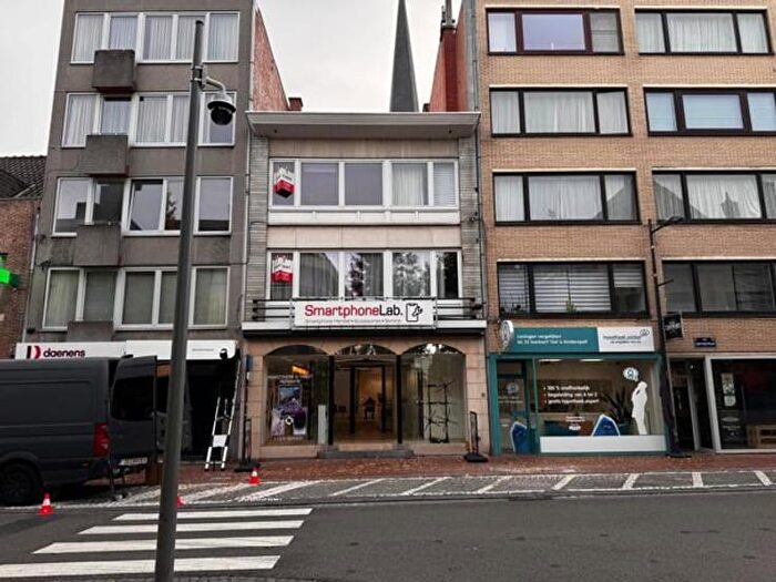 Gentsestraat, Izegem : Appartement 3 pièces à vendre