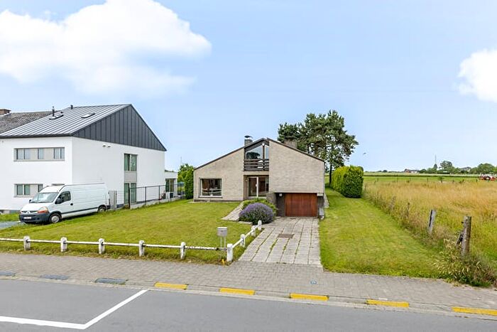 Keizerstraat, TERNAT : Maison 4 pièces à vendre