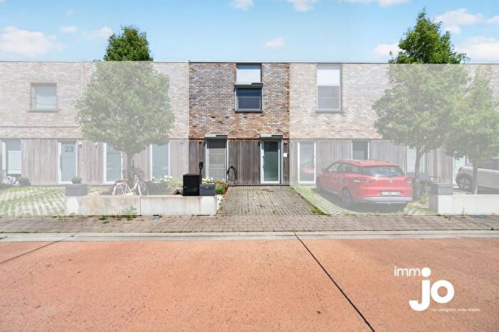 Maison 8 pièces à vendre à Steenuilstraat, Oostende