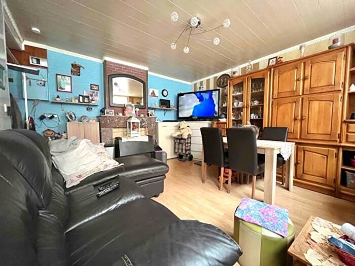 Maison 6 pièces à vendre - Grand'rue, Charleroi