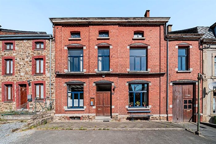 Rue de France, FELENNE - Maison 9 pièces à vendre