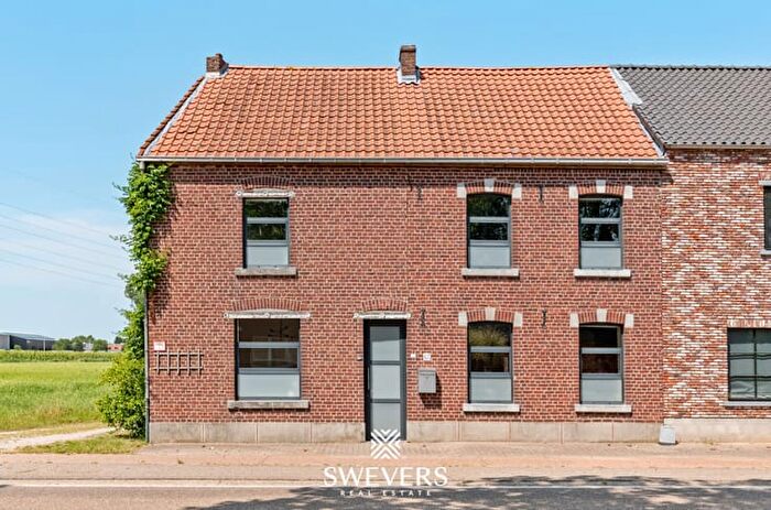Tongersesteenweg, SintTruiden : Maison 1 pièce à vendre