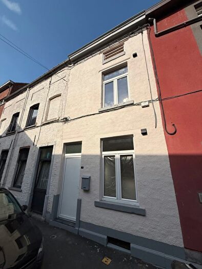 Maison 1 pièce à louer à Rue Joseph Wauters, Charleroi Gosselies