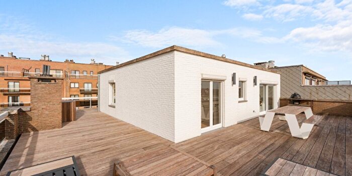 Koninginnelaan, SintIdesbald : Appartement 2 pièces à vendre