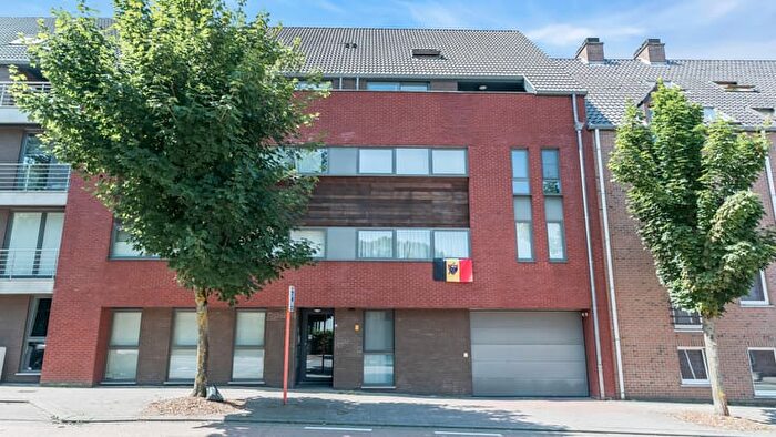 Nieuwe Kuilenweg, Genk : Appartement 11 pièces à vendre