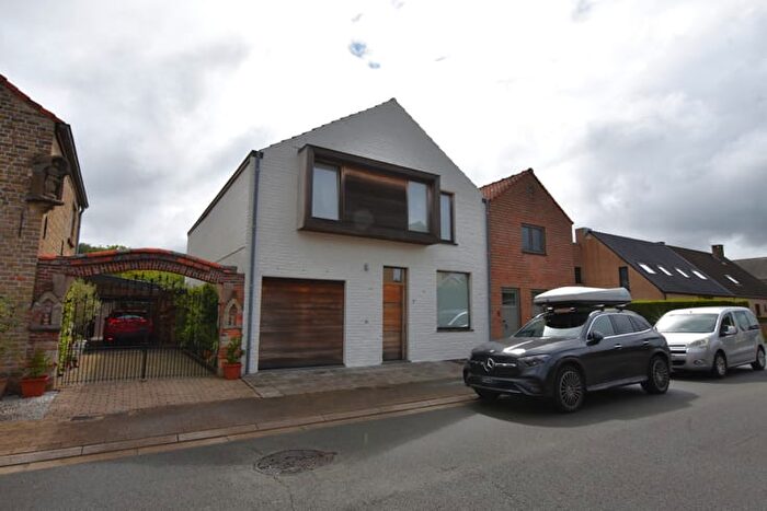Estegemstraat, Moerkerke : Maison 3 pièces à louer