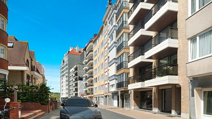 Patriottenstraat, Duinbergen : Appartement 11 pièces à vendre