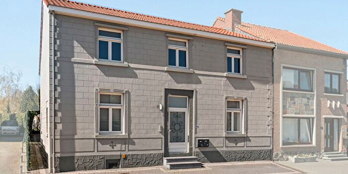 Maison 3 pièces à vendre à Krijtstraat, Vroenhoven