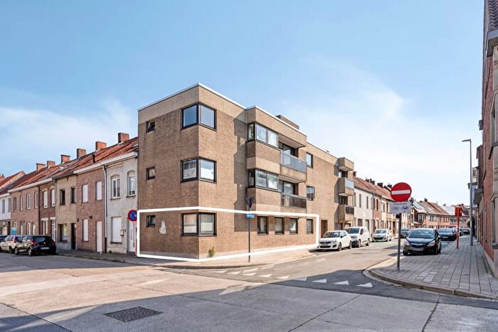 Appartement 8 pièces à vendre à Steenstraat, Roeselare