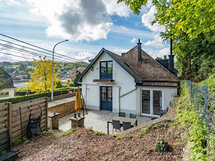 Chaussée de Dinant, Profondeville : Appartement 2 pièces à vendre