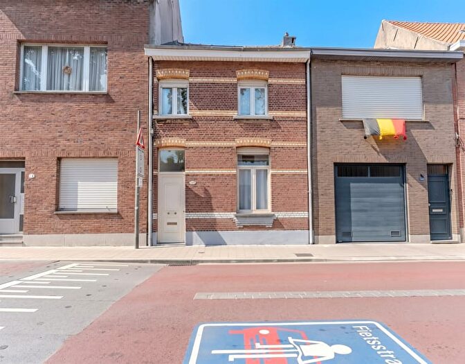 Eikenlei, Antwerpen : Maison 3 pièces à vendre