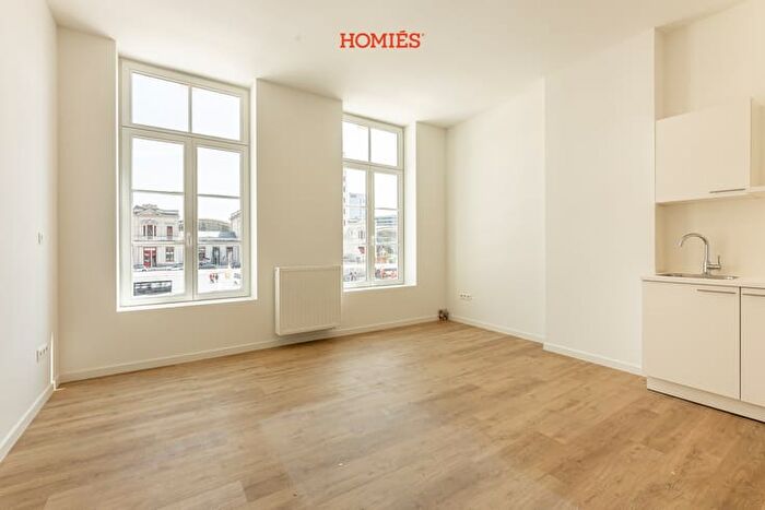 Martelarenplein, Leuven : Appartement 6 pièces à louer